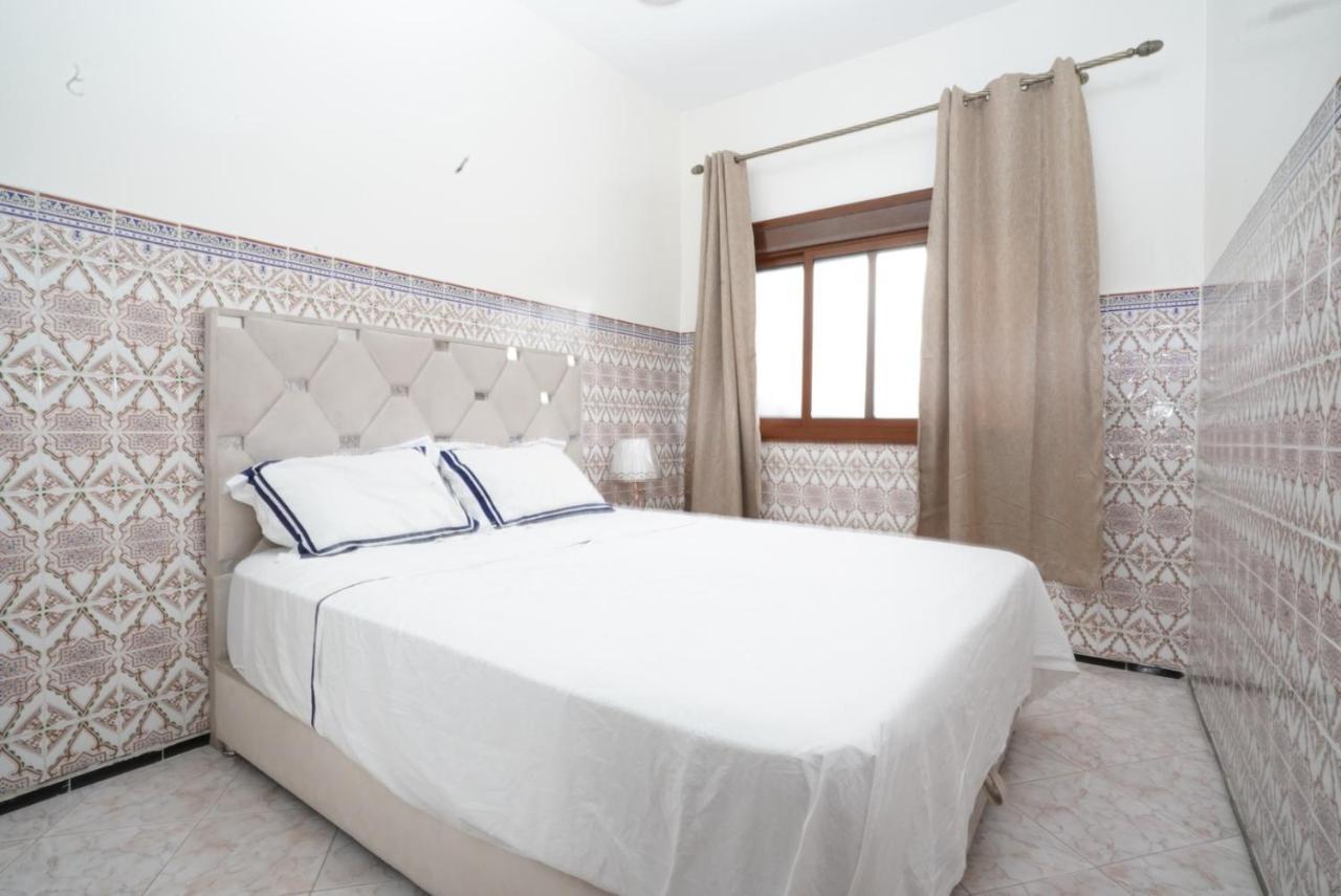 Apartment Oumnia 1 - City Center Tanger Eksteriør billede