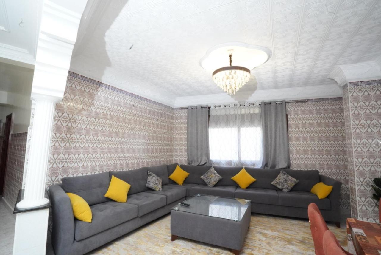 Apartment Oumnia 1 - City Center Tanger Eksteriør billede